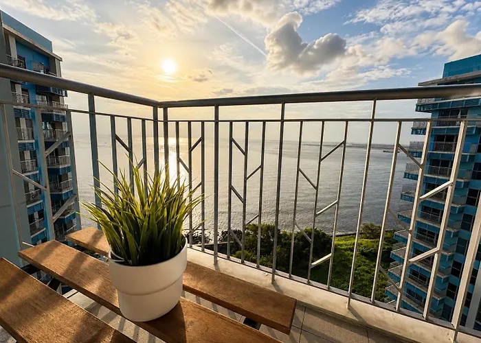 1br Seaview Beside Okada Bay Solaire Airport *